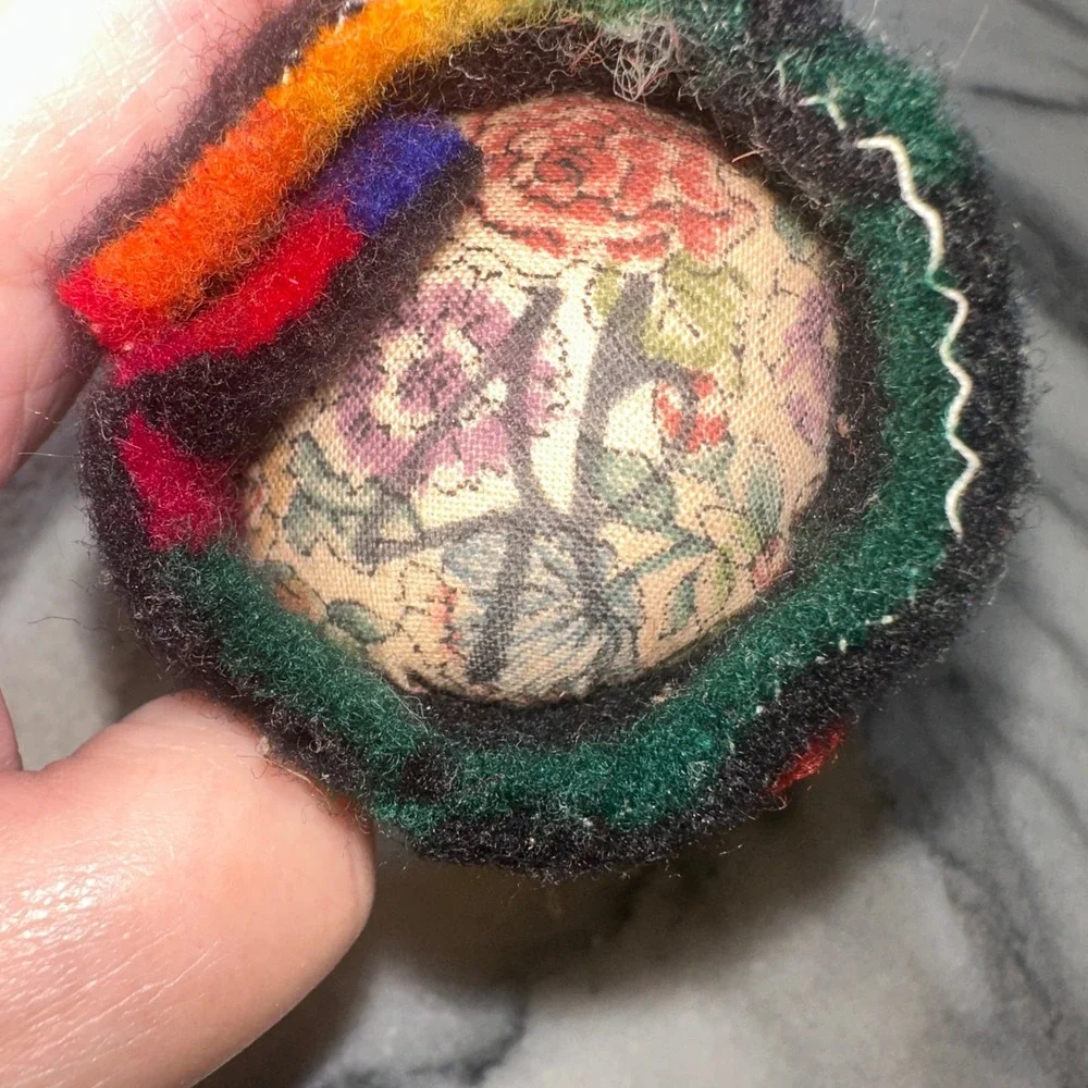 Vintage Native American Style Cloth Doll Wool Felt Rainbow Blanket Beaded 5in